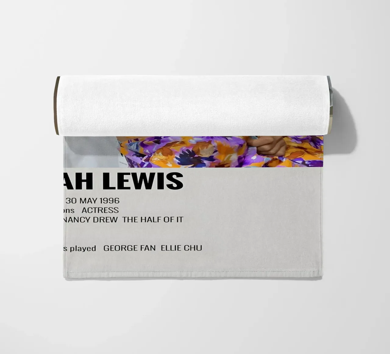 LEAH LEWIS telo mare da MVFminimalist