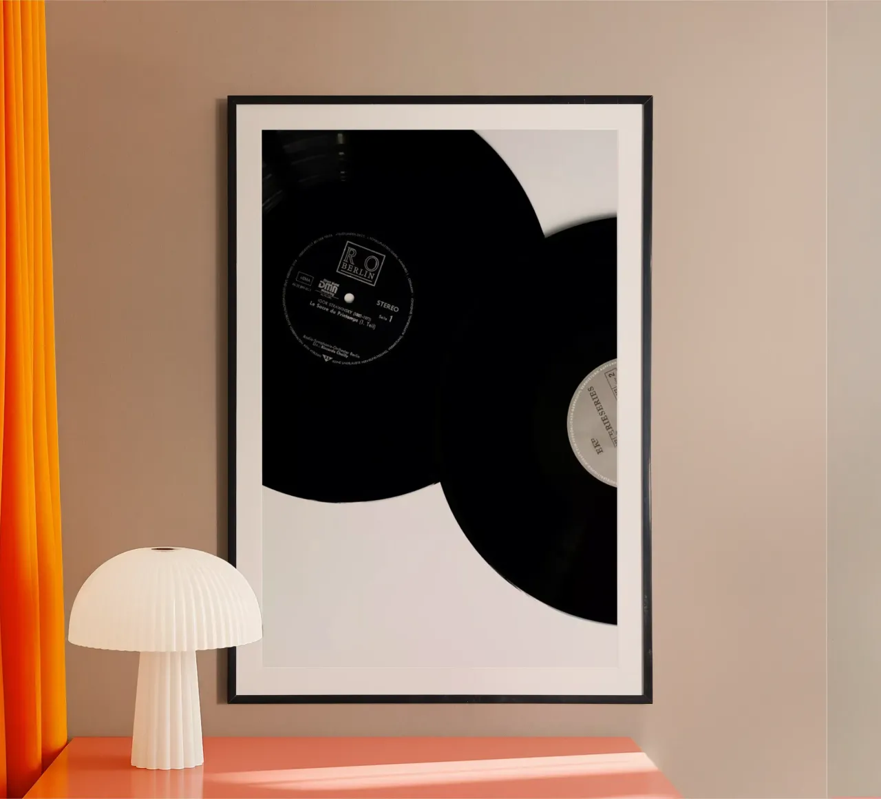 The Simple Beauty Of Music And Records poster da Studio Nahili