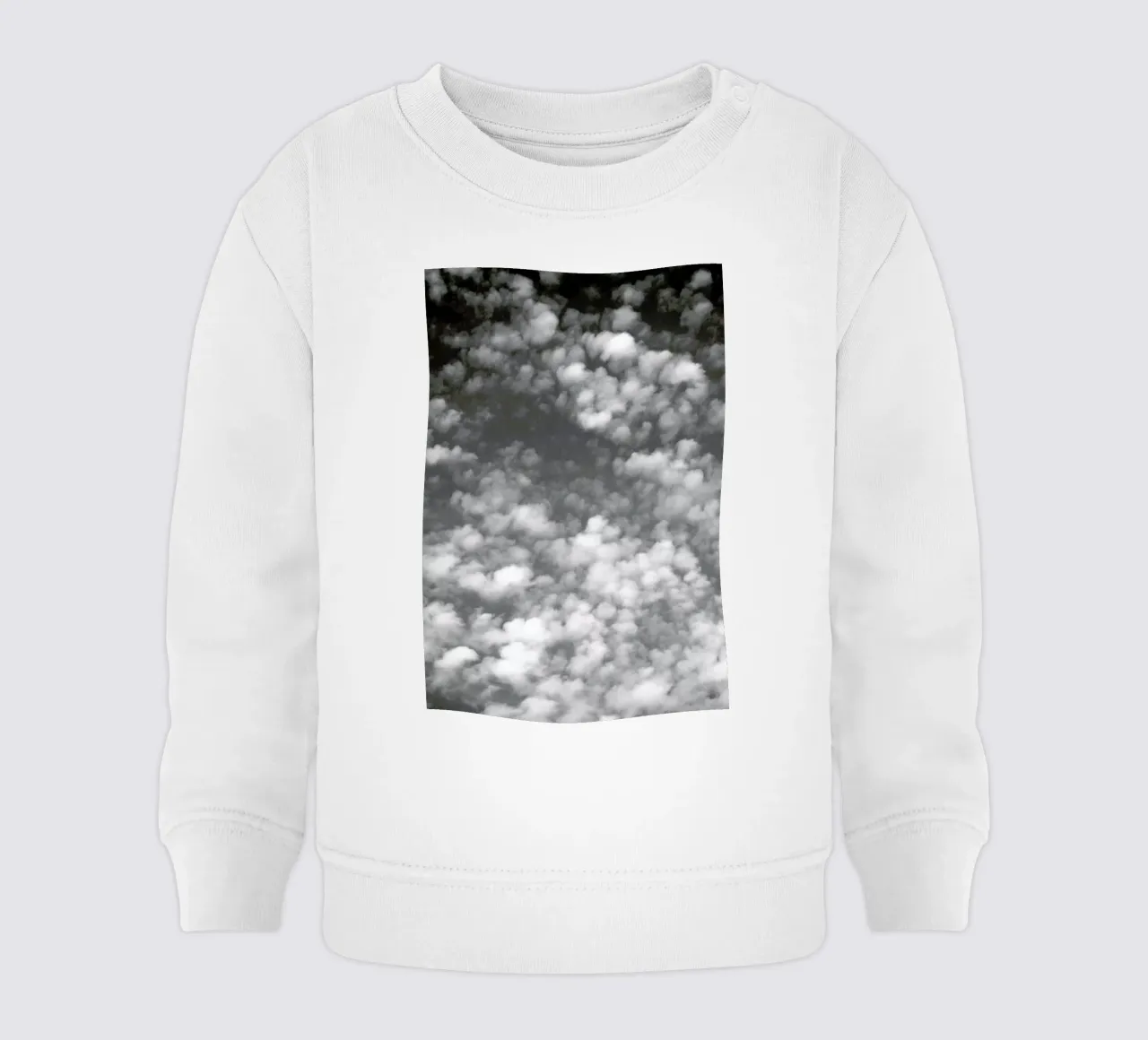 Sky, Clouds And Counting Sheep felpa neonato da Studio Nahili