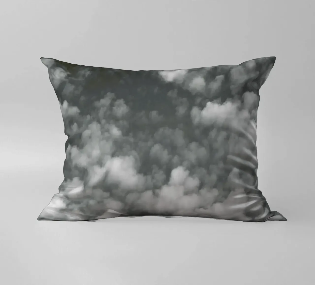 Sky, Clouds And Counting Sheep cuscino da Studio Nahili