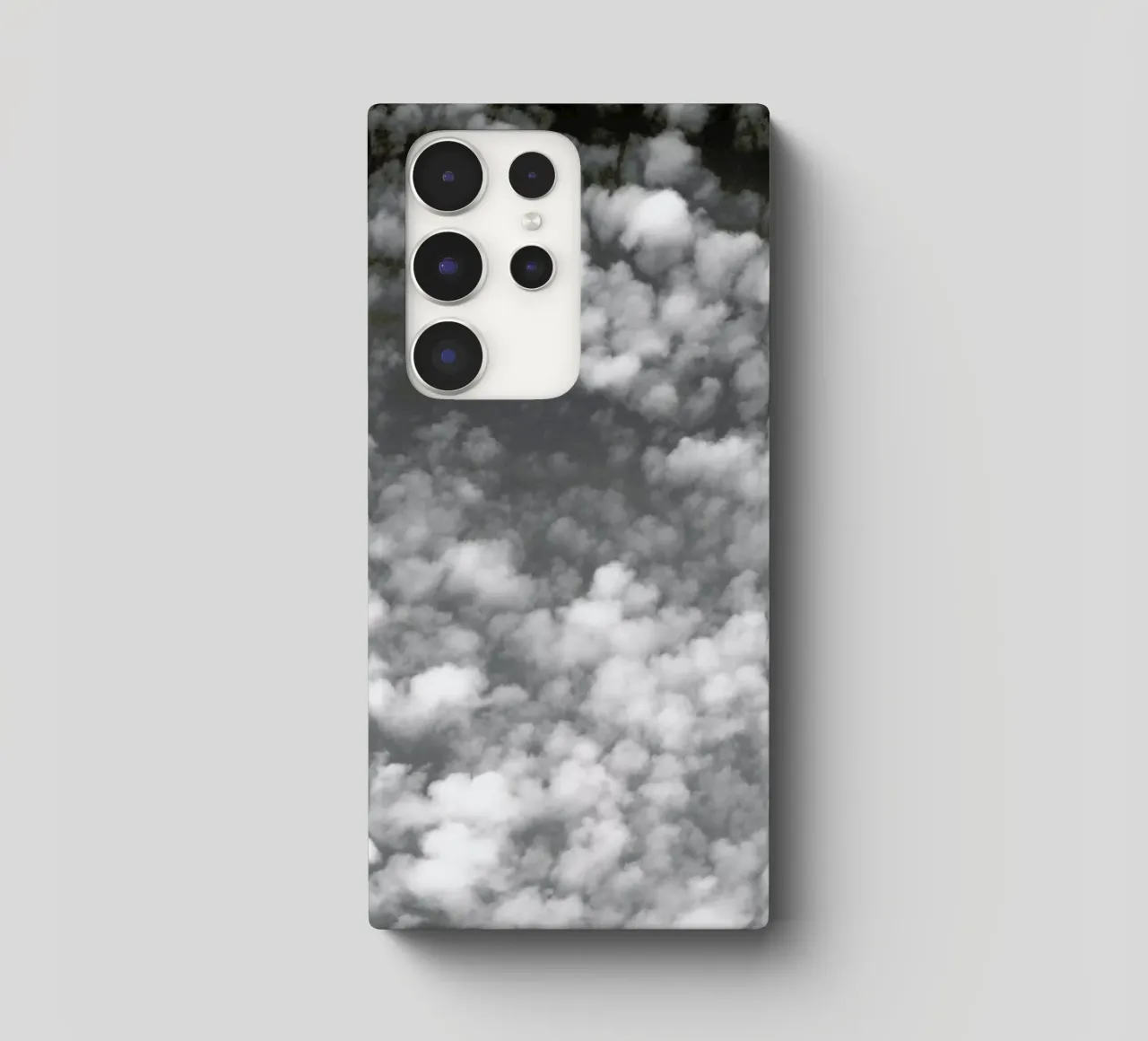 Sky, Clouds And Counting Sheep cover samsung da Studio Nahili