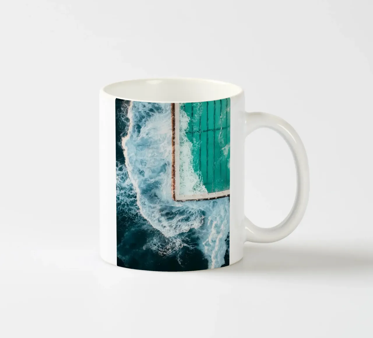 Piscine de l'océan Icebergs mug en céramique de Slim Aarons Vintage