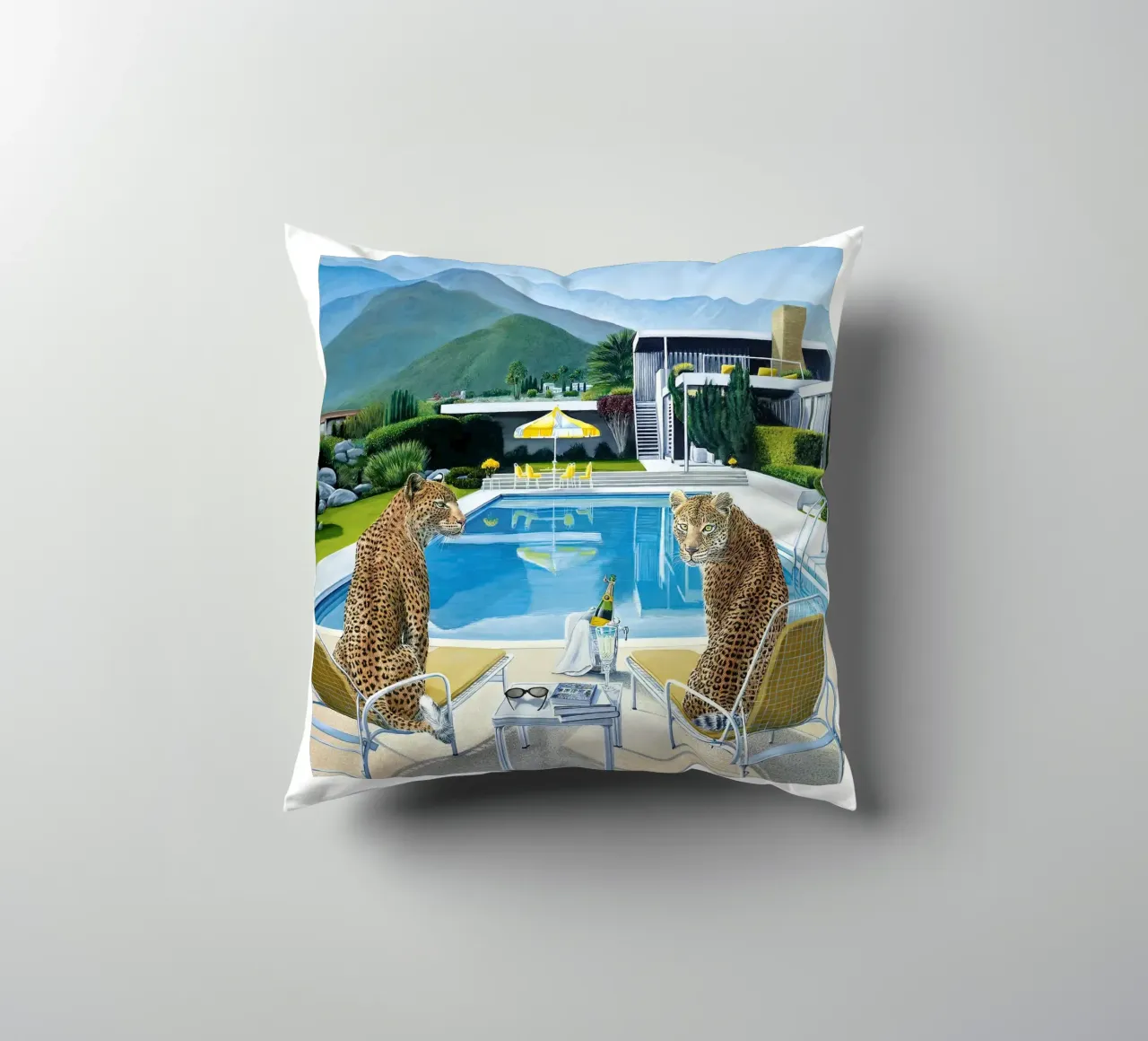 Tiger Pool Side Slim aarons cuscino da Slim Aarons Vintage