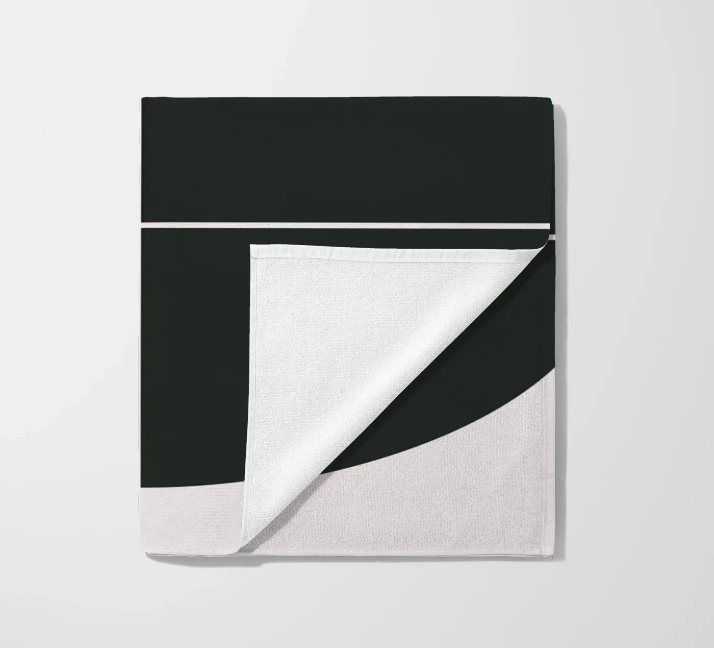 Mid century ruby Strandtuch von Little Dean