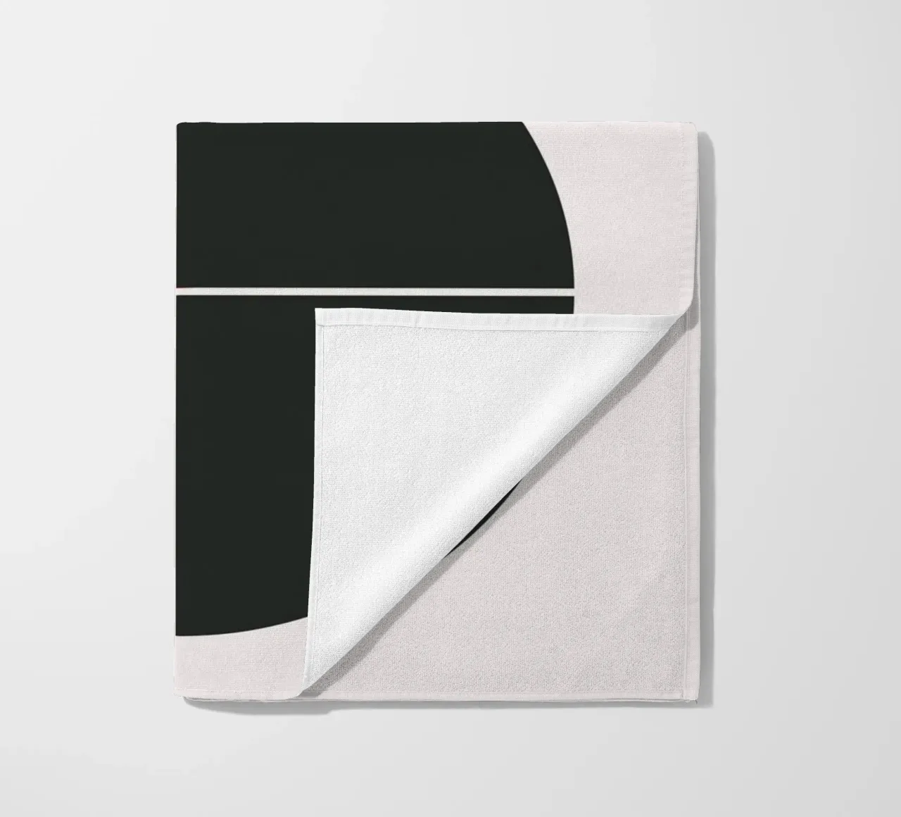 Robijn uit het midden van de eeuw strandhanddoek van Little Dean