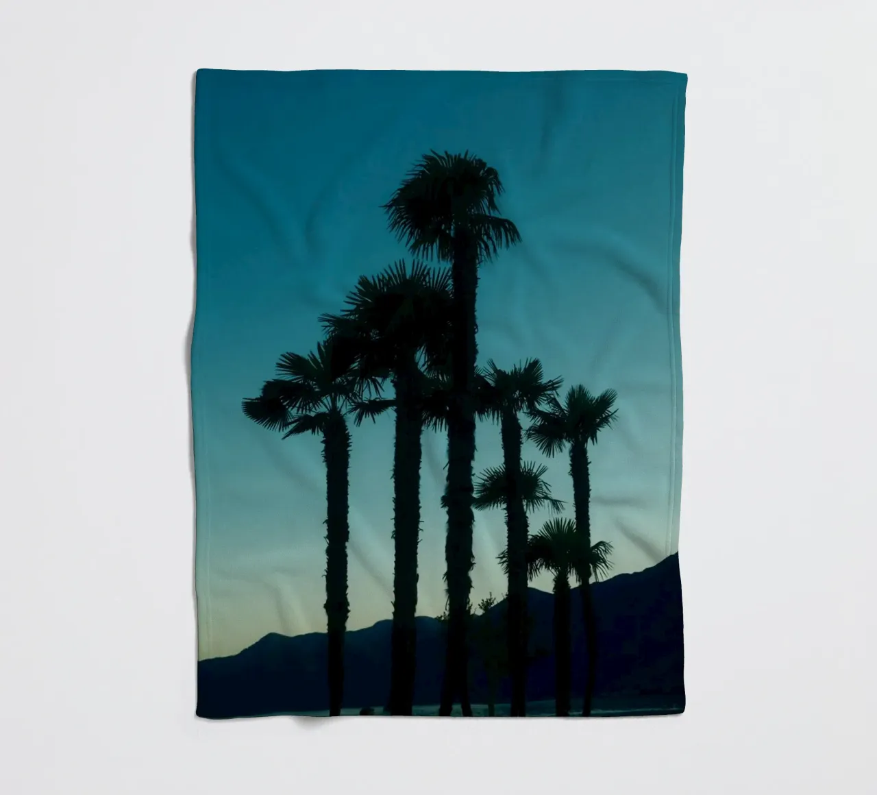 Ascona Palm Silhouettes coperta in pile da FujiSwiss