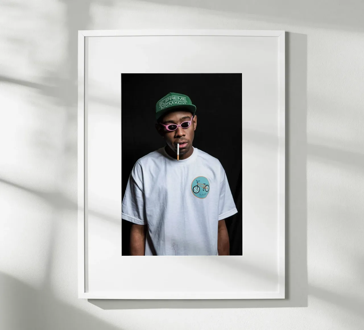 Cute Smoking Style Tyler The Creator Poster poster con telaio in alluminio da edanfargol