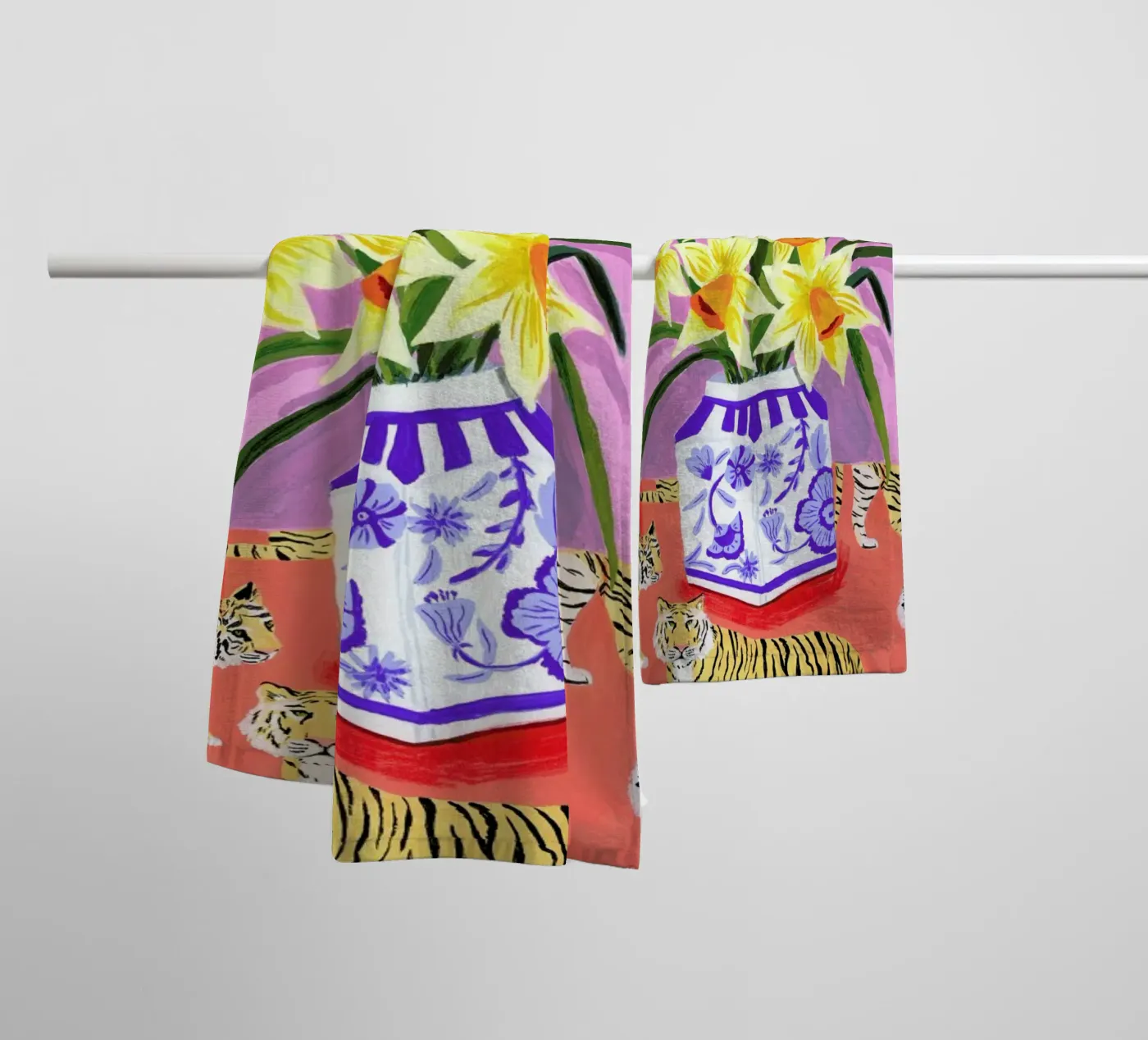 Daffodils badhanddoek van Sarah Gesek