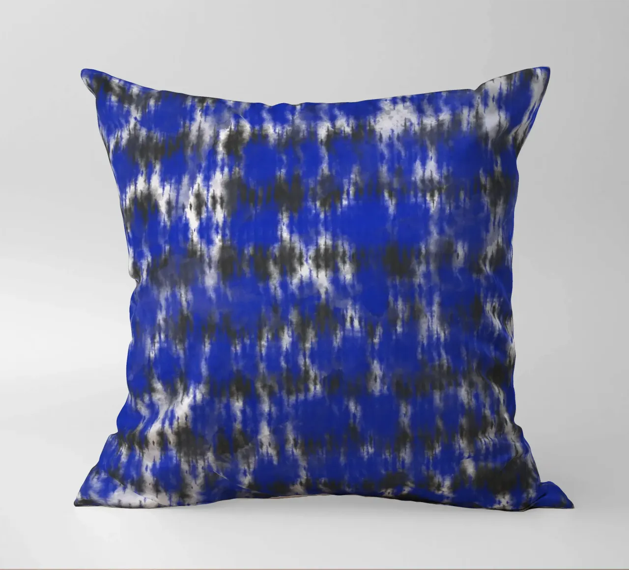 Tie dye a righe blu e nere cuscino da Little Dean
