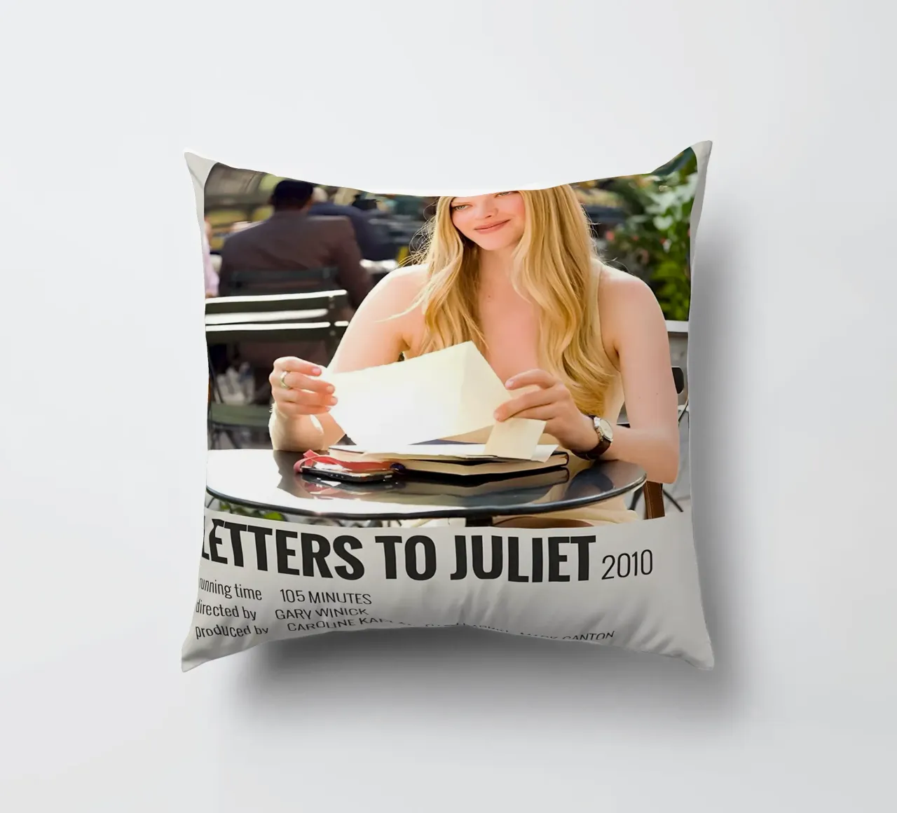 LETTERS TO JULIET 2010 cuscino da MVFminimalist