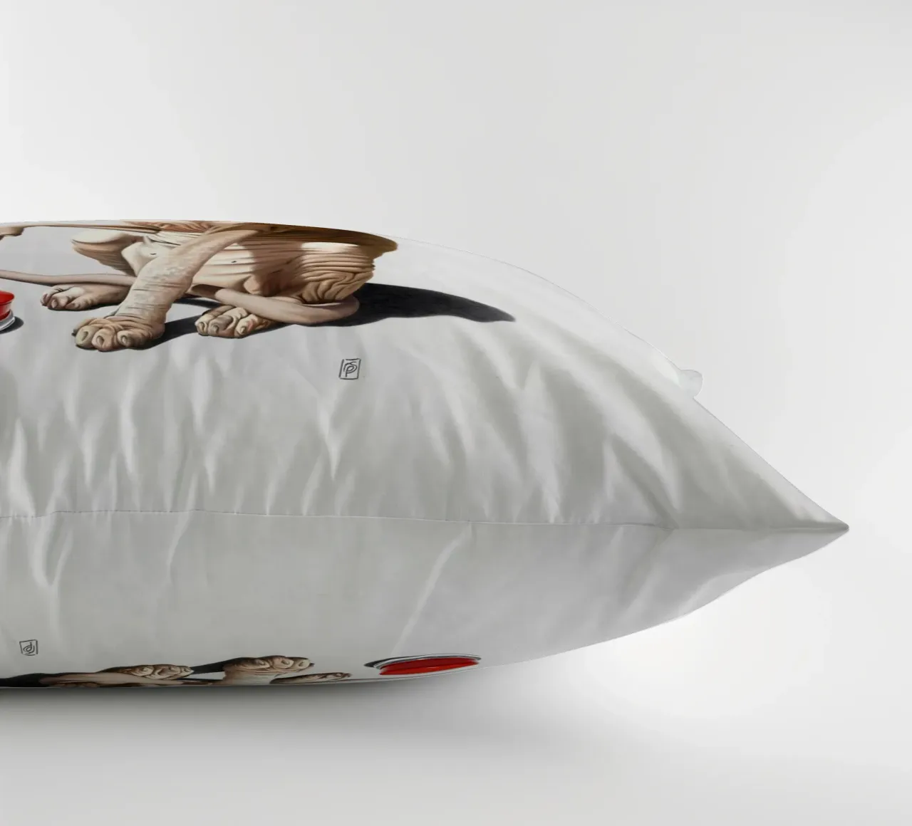 Cat-astrophe (Titled) cuscino da Rob Art | Illustration