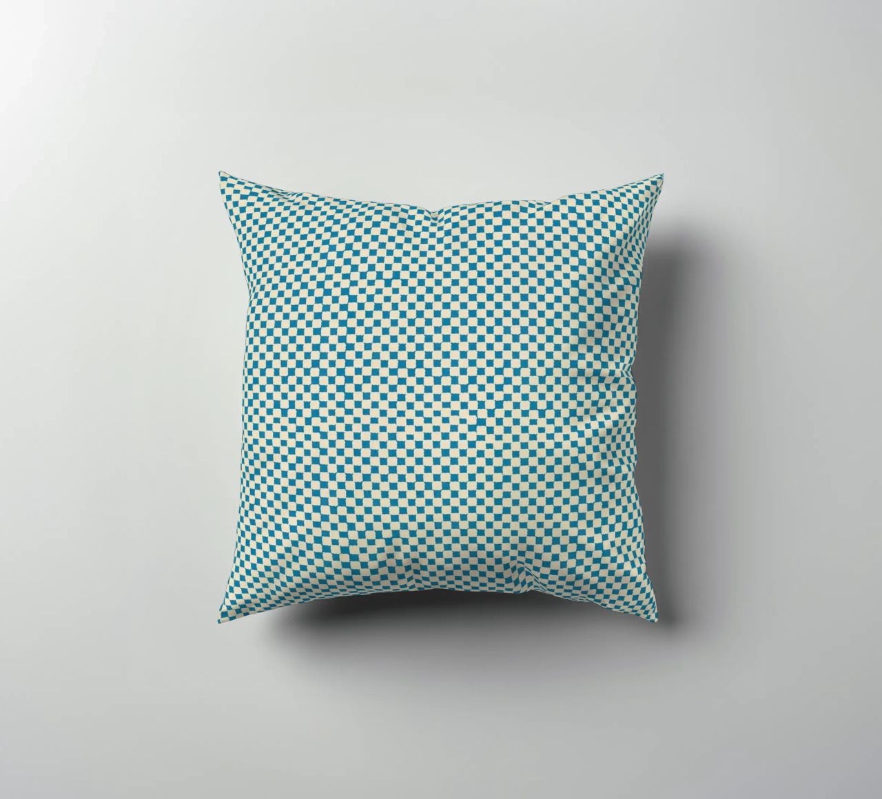 Cyano Pattern No 21 cuscino da treechild