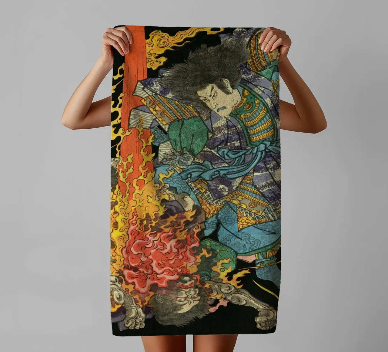 Samurai che lotta con il demone - Ukiyo-e giapponese d'epoca asciugamano da bagno da Masterpieces Of Japanese Art