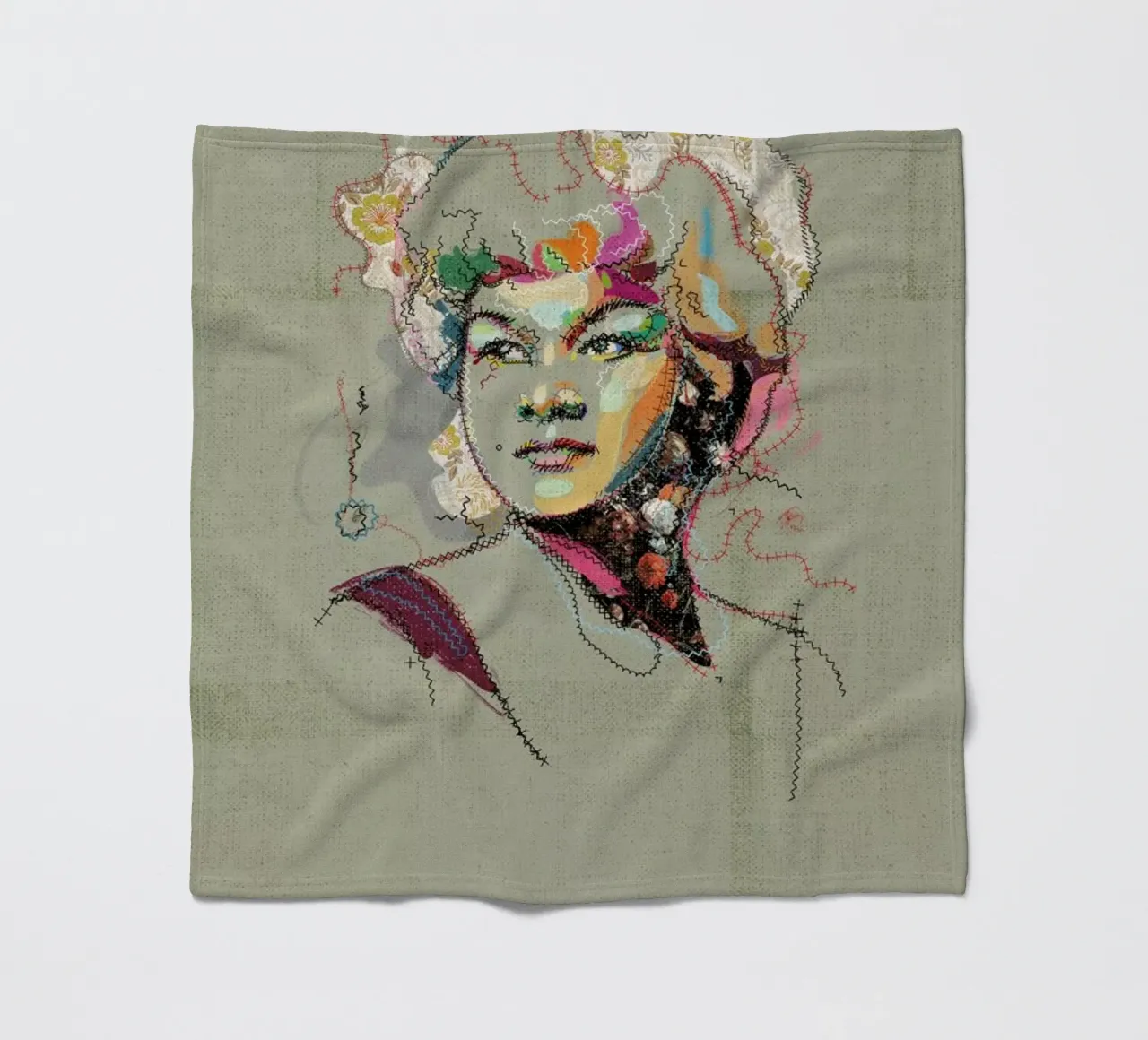 Etta Portrait coperta in pile da Carlos Quitério