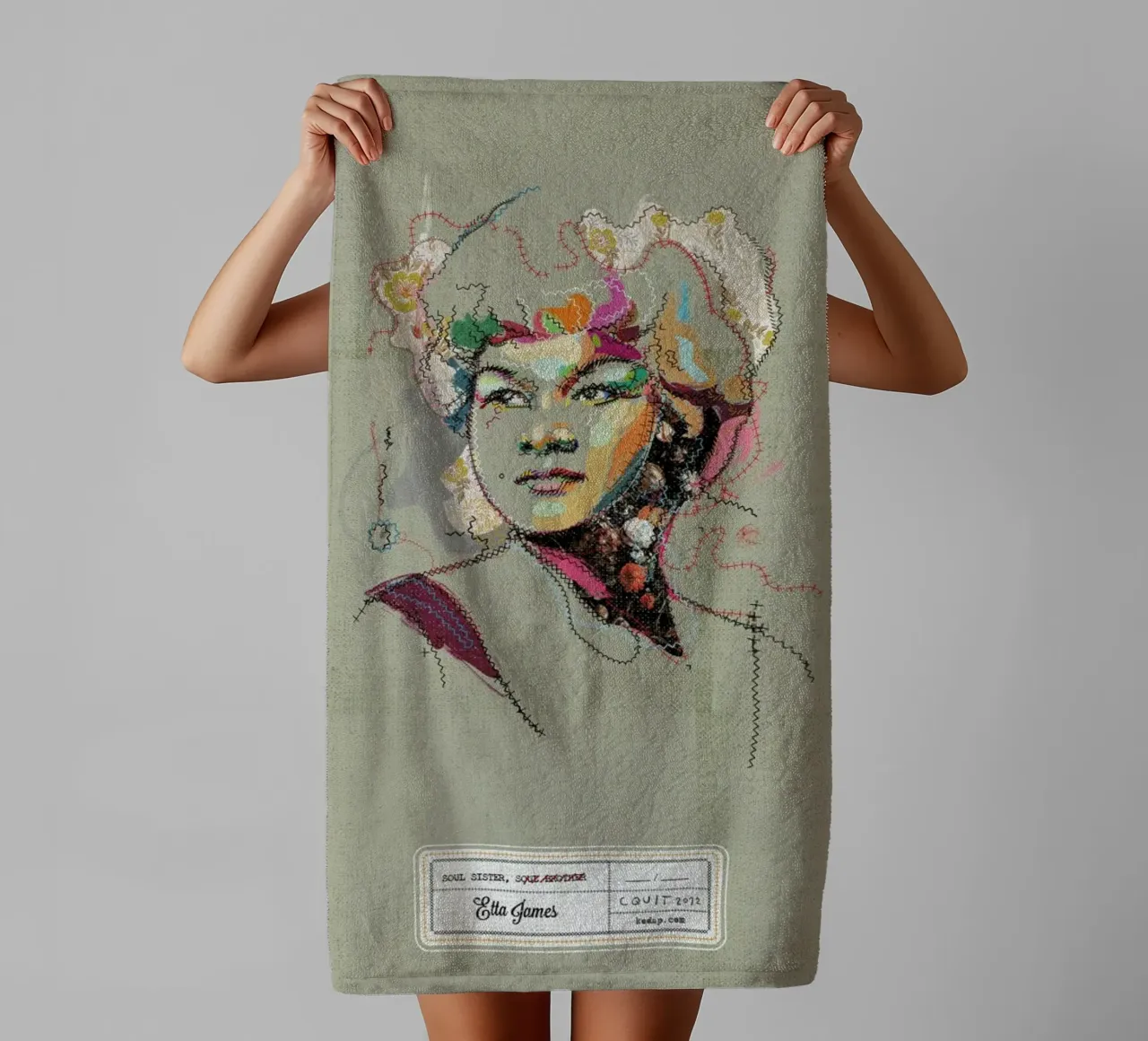 Etta Portrait asciugamano da bagno da Carlos Quitério