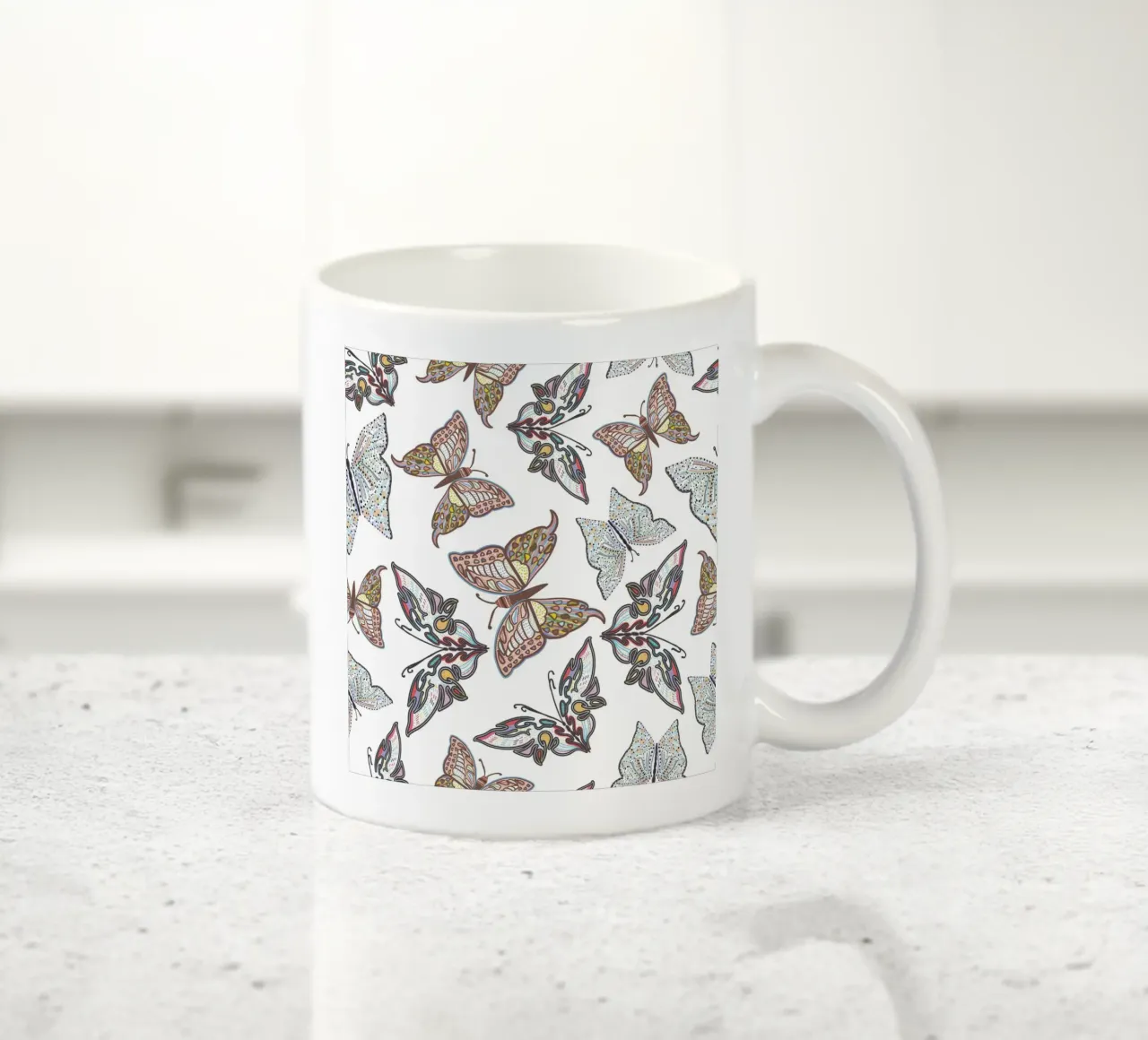 Modello di illustrazione delle farfalle tazza in ceramica da gulsengunel