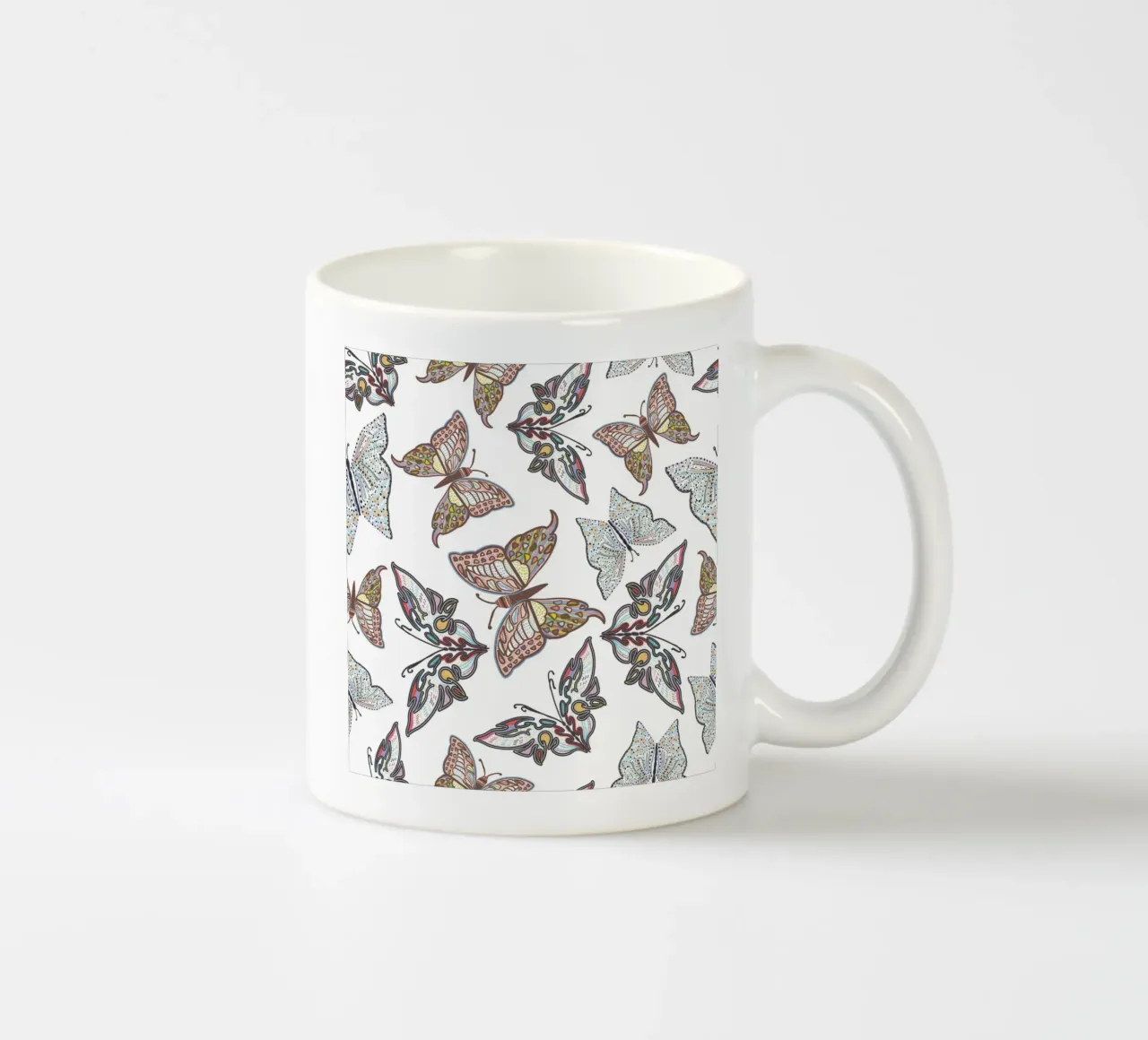 Modello di illustrazione delle farfalle tazza in ceramica da gulsengunel