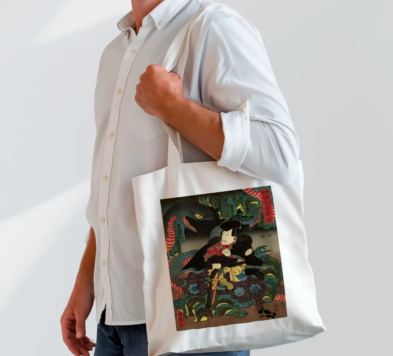 Samouraï combattant un serpent géant - Ukiyo-e japonais d'époque tote bag de Masterpieces Of Japanese Art
