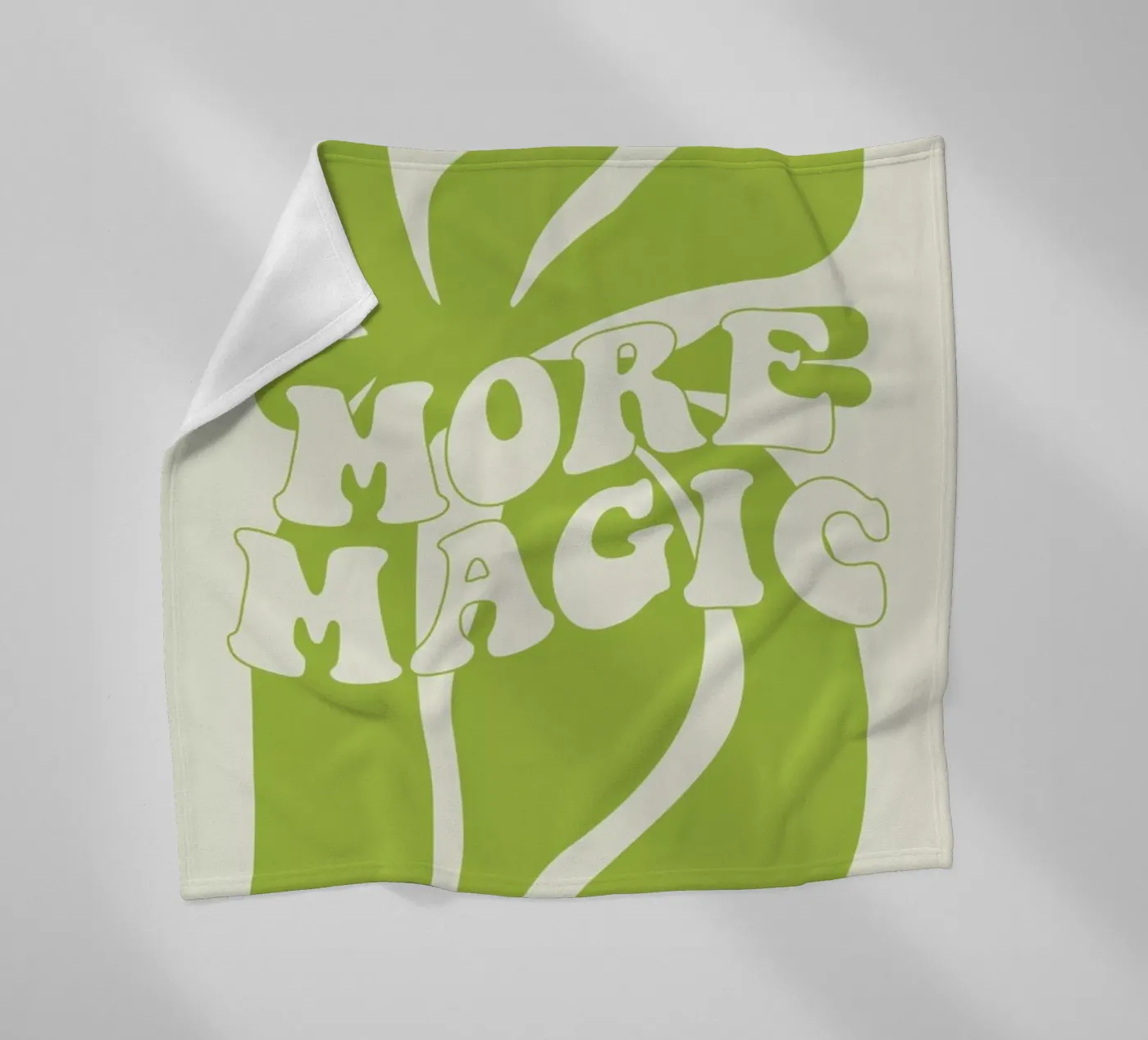 More Magic Fleecedecke von Studio One