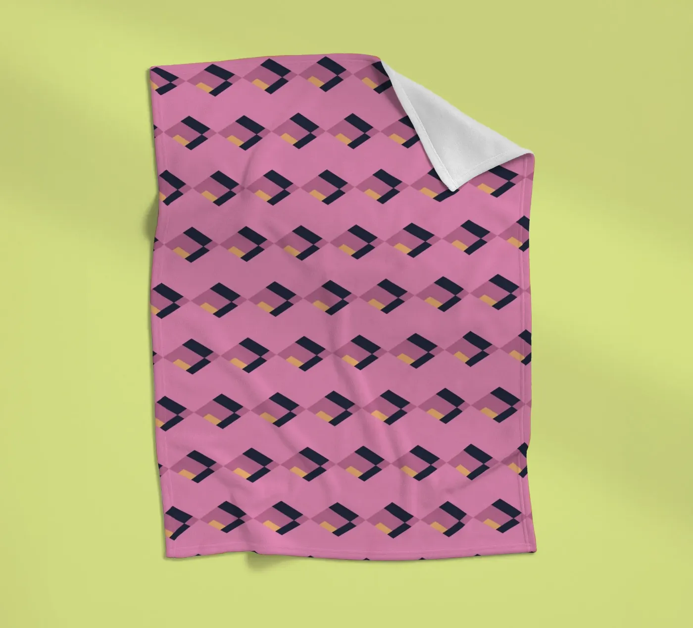 Diamond pink zigzag pattern Fleecedecke von Little Dean