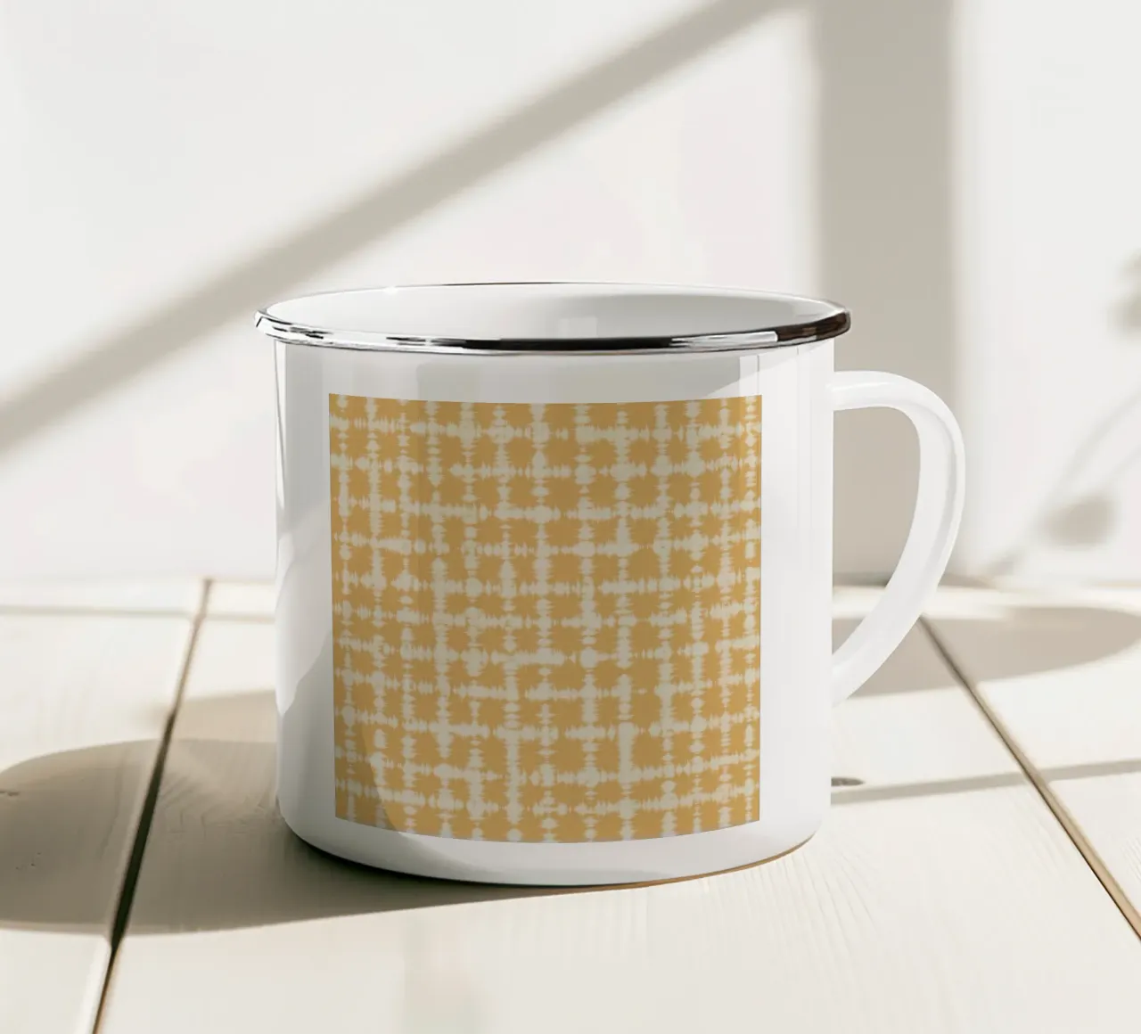 Tintura a quadri ocra tazza in smalto da Little Dean