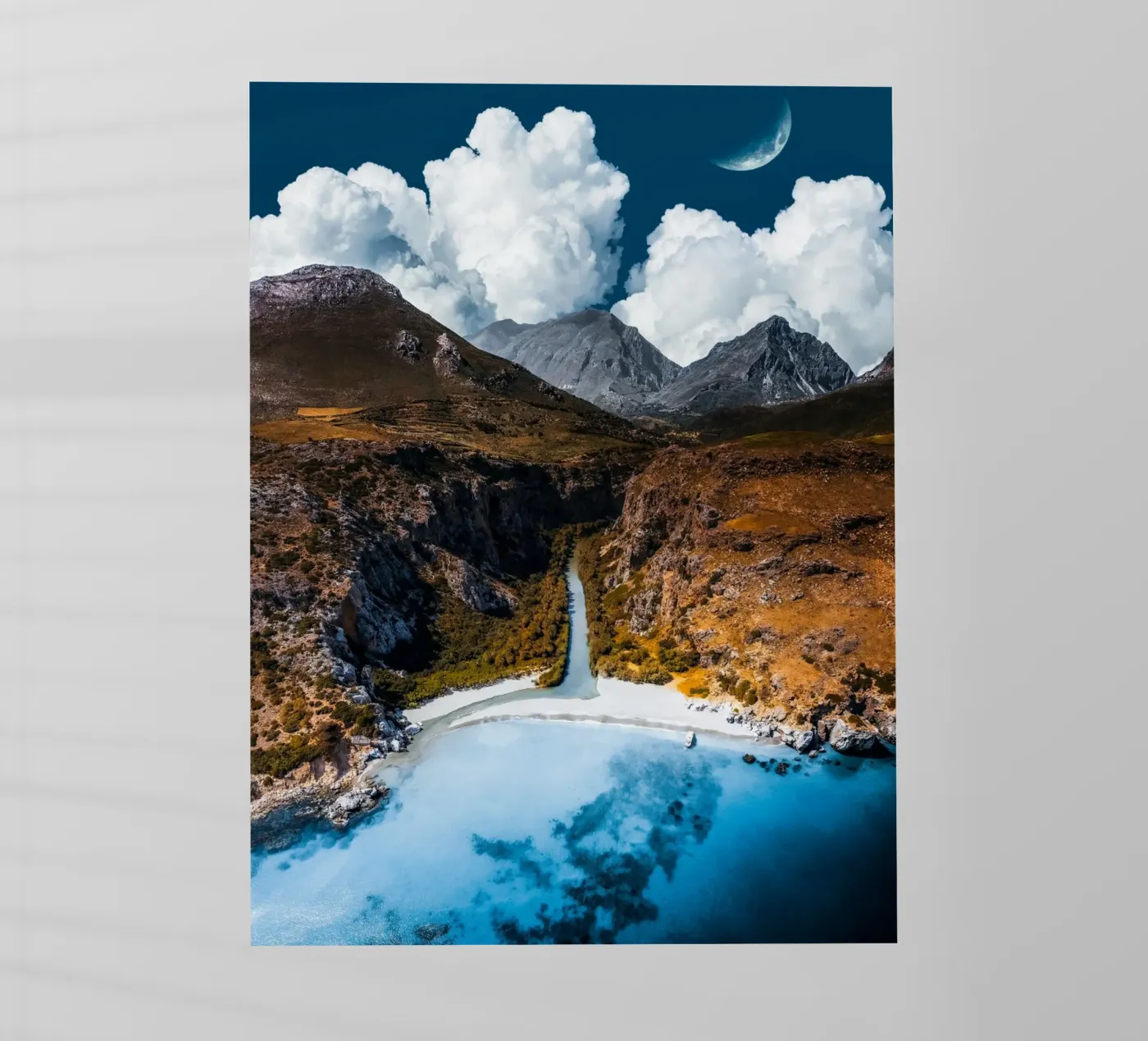 Threshold backlit folie van somewhere.soul.escape