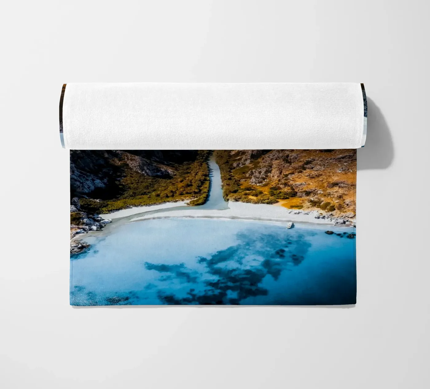 Threshold strandhanddoek van somewhere.soul.escape