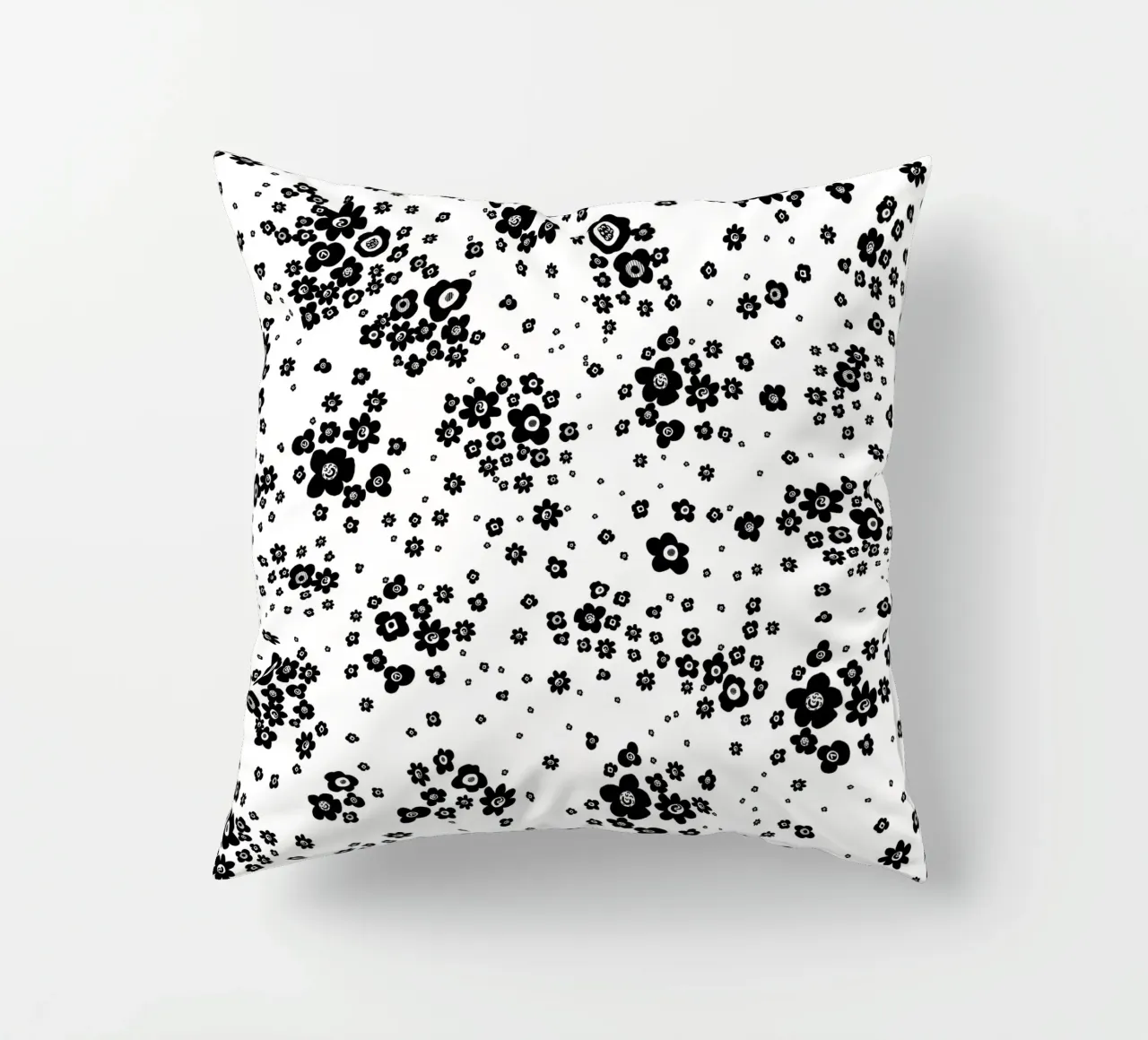 Fiori in bianco e nero cuscino da gulsengunel