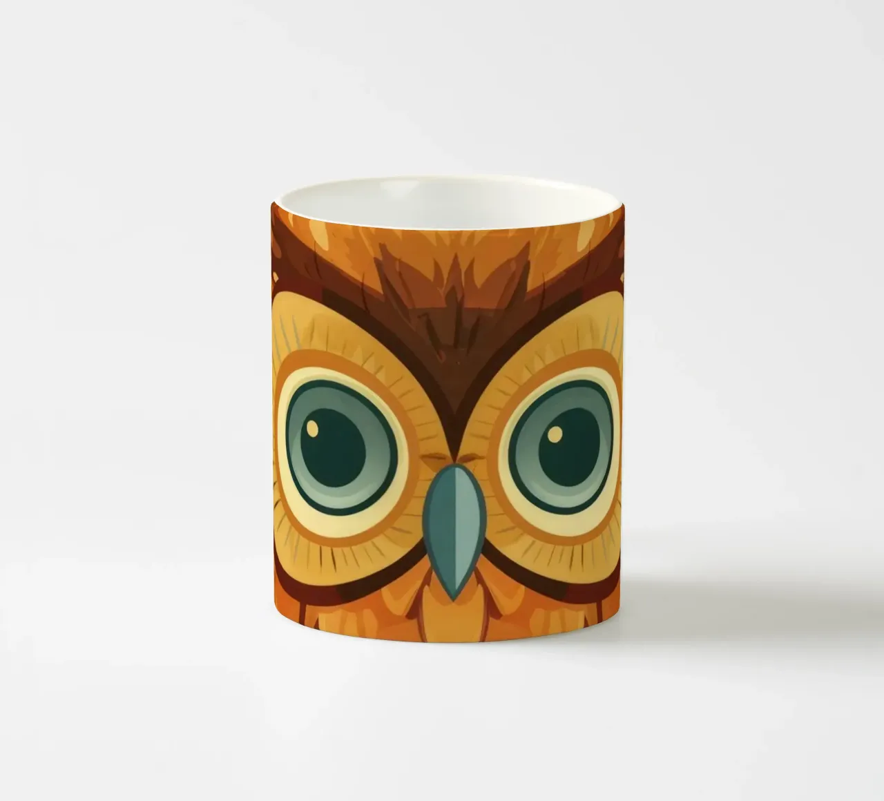 Un timido cucciolo di gufo: pronto per l'avventura tazza in ceramica da DesignDoodle