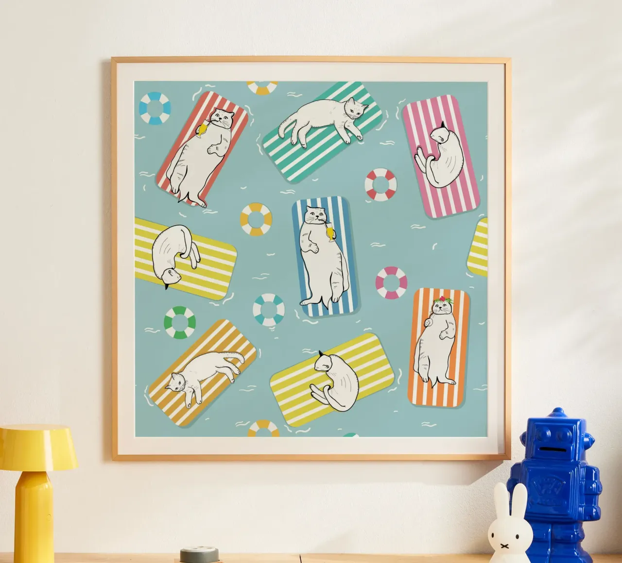 Gatti divertenti che prendono il sole sul mare poster da gulsengunel