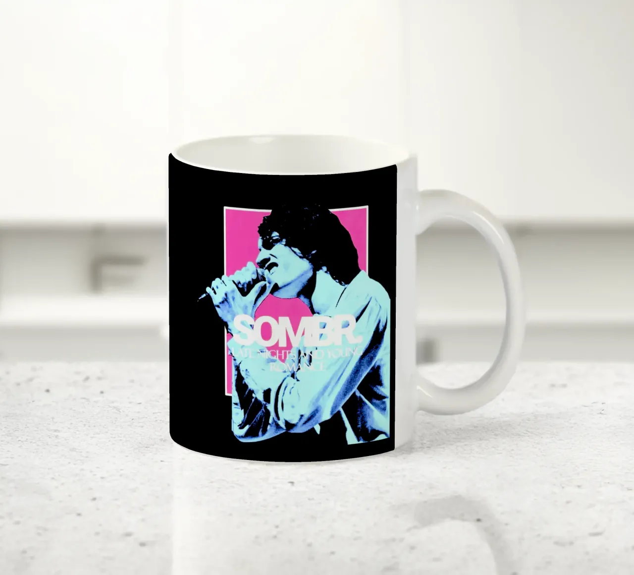 Vintage Y2K Style Musician Britpop mug en céramique de https://www.juniqe.com/uk/shop/Henndraws