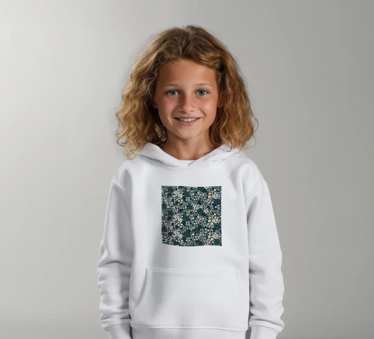 Bonito ditsy a pequeña escala sudadera con capucha para niño de gulsengunel