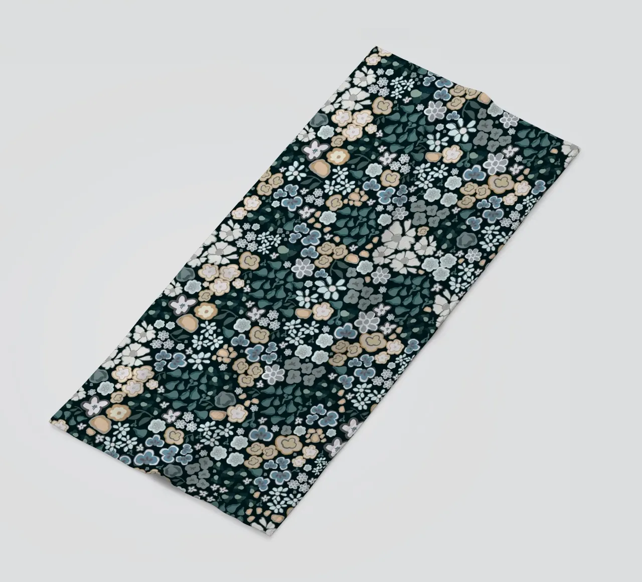 Mignonne petite échelle ditsy serviette de plage de gulsengunel