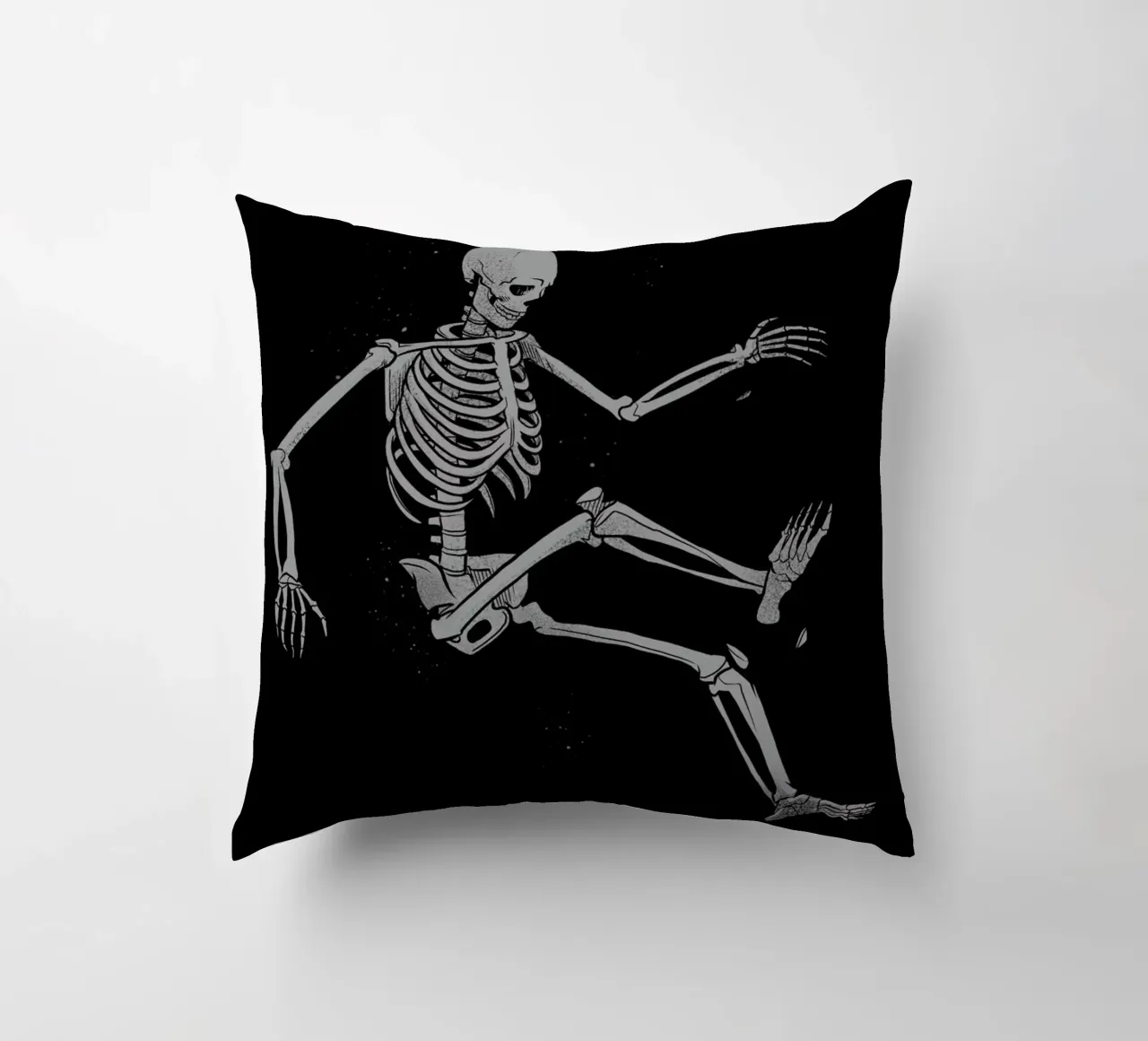 Skeleton Flowting On Space cuscino da Tobe Fonseca