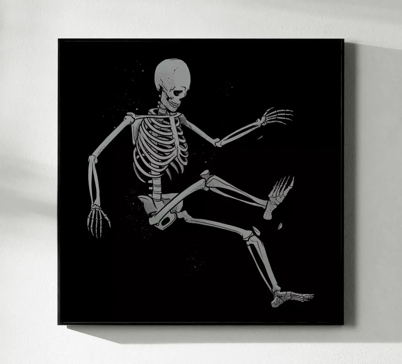 Skeleton Flowting On Space plexiglass da Tobe Fonseca