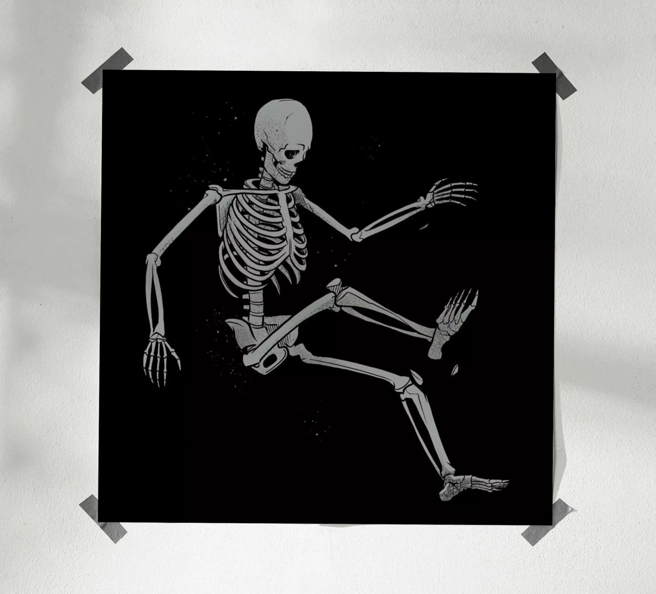 Skeleton Flowting On Space poster da Tobe Fonseca