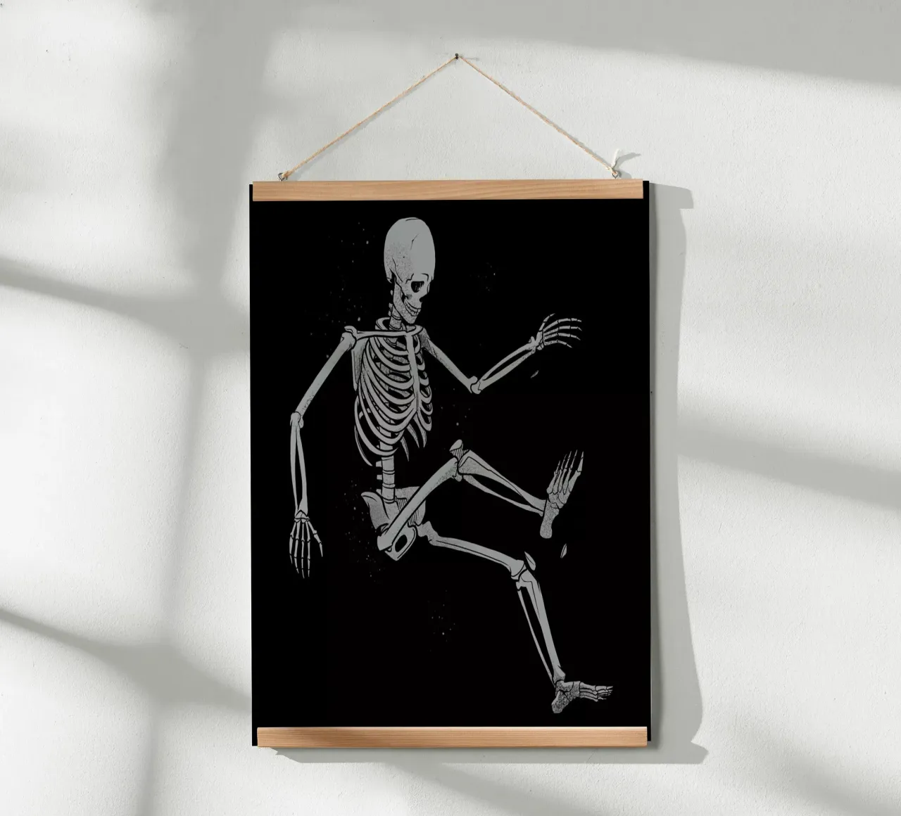 Skeleton Flowting On Space carta hahnemühle da Tobe Fonseca