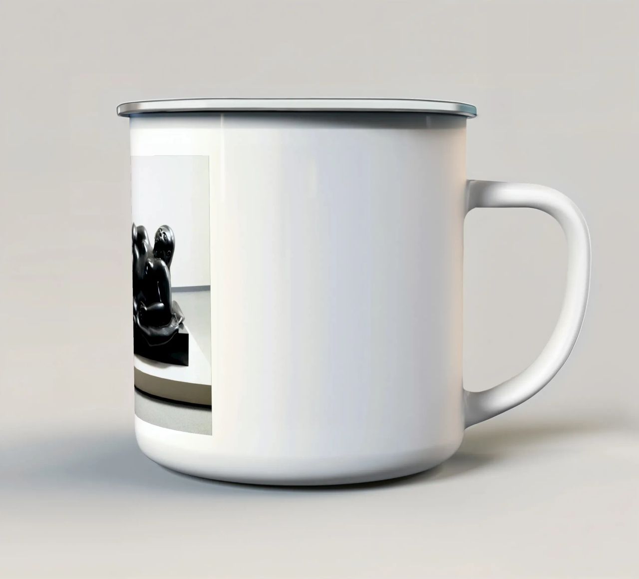 "Figura reclinata" di Fernando Botero tazza in smalto da Classic Art Prints