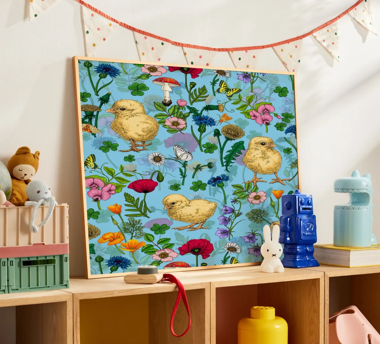 Polli e fiori di campo su blu baby poster da Painted Nature