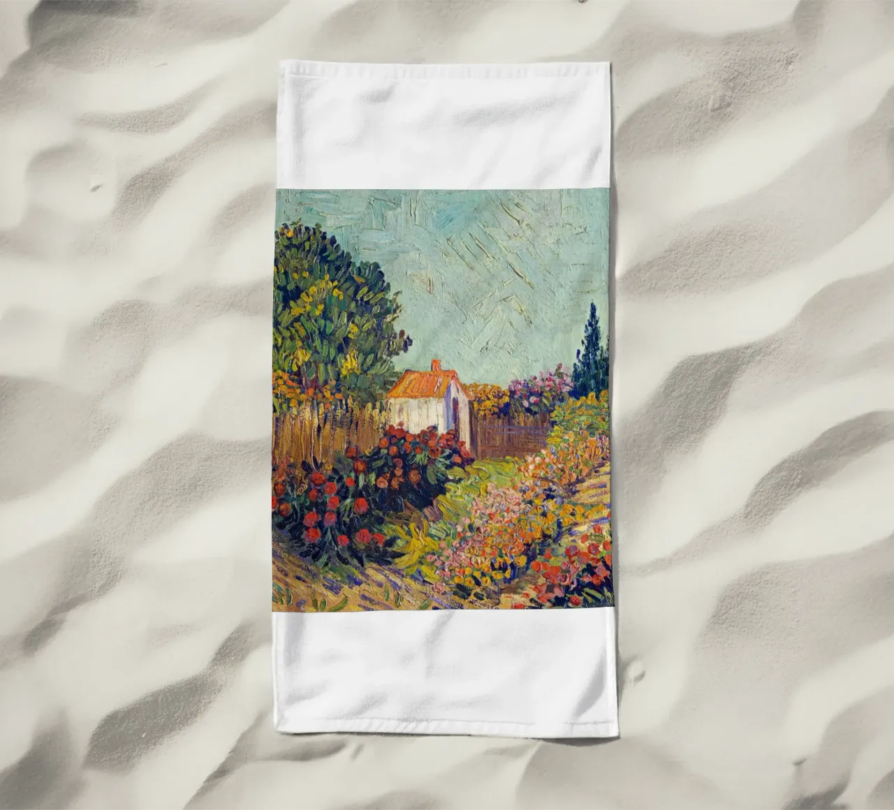 casetta in mezzo a un giardino fiorito telo mare da Piper Shop Oke