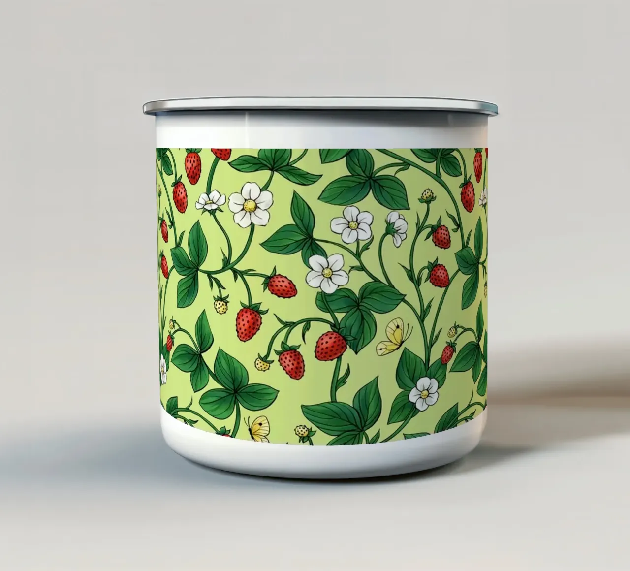 Fragole selvatiche verdi e rosse tazza in smalto da Painted Nature