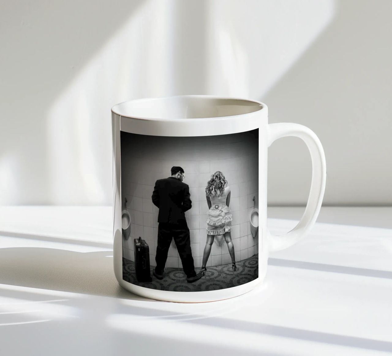 Le donne tazza in ceramica da christal shop
