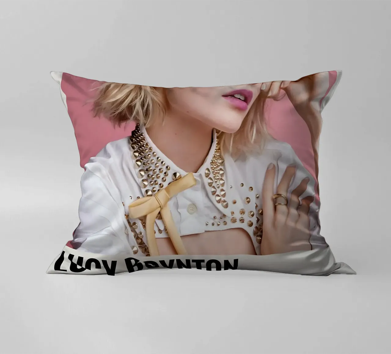 LUCY BOYNTON cuscino da MVFminimalist