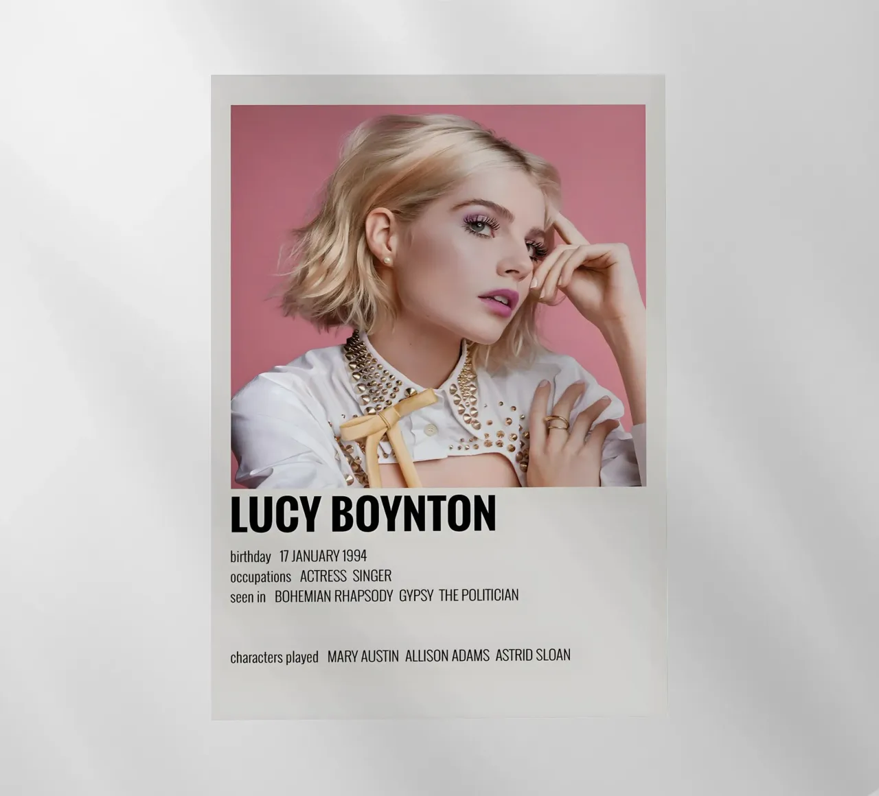 LUCY BOYNTON pellicola backlit da MVFminimalist