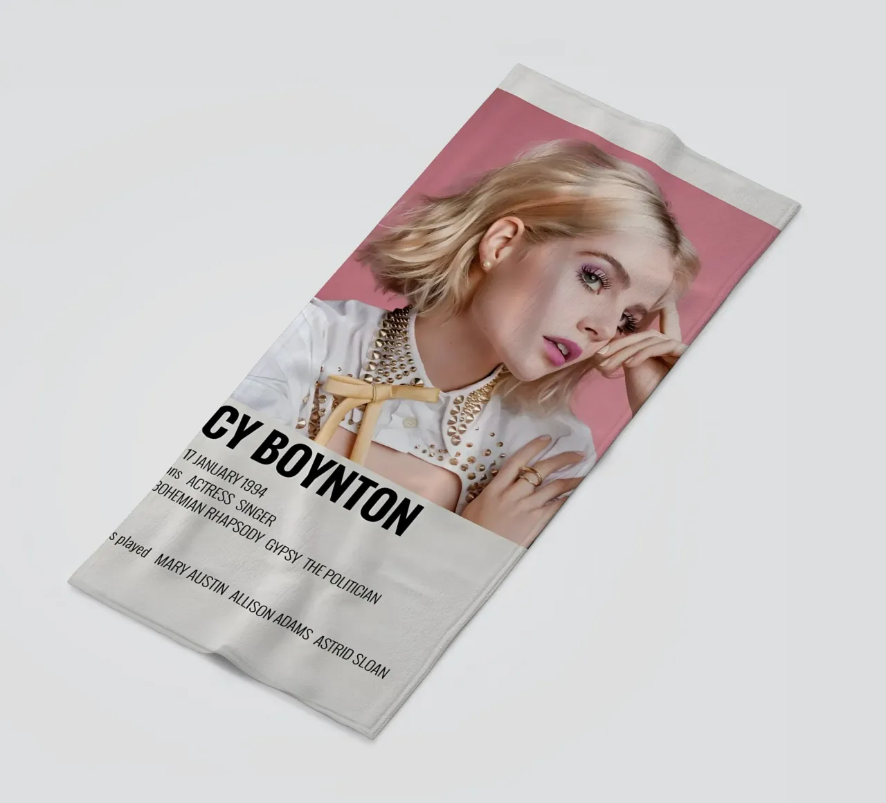 LUCY BOYNTON telo mare da MVFminimalist