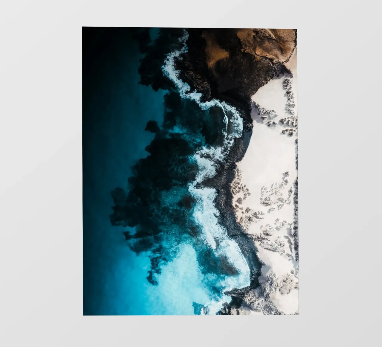 Tidesplit pellicola backlit da somewhere.soul.escape