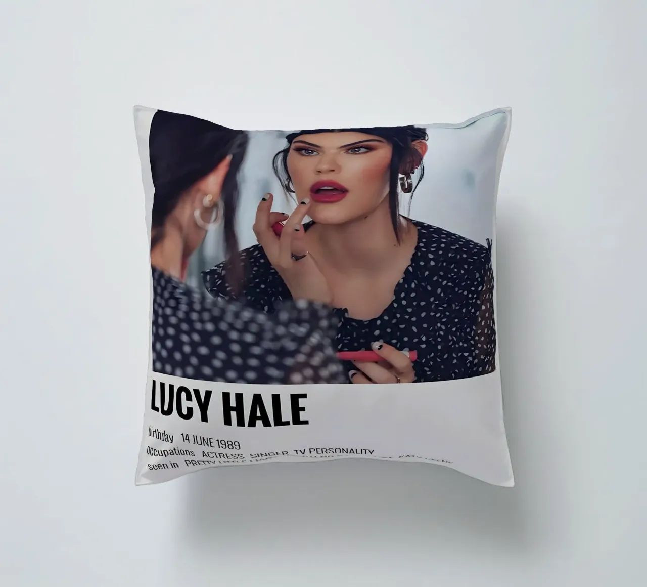 LUCY HALE cuscino da MVFminimalist
