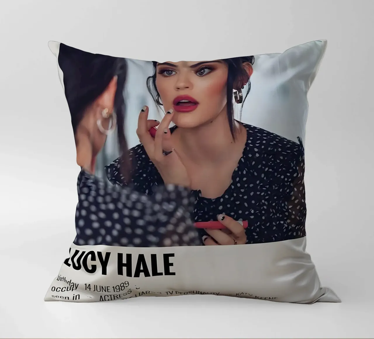 LUCY HALE cuscino da MVFminimalist