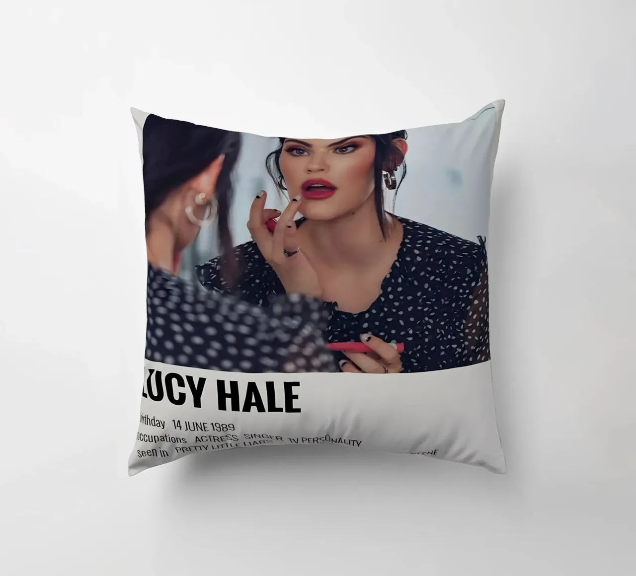 LUCY HALE cuscino da MVFminimalist
