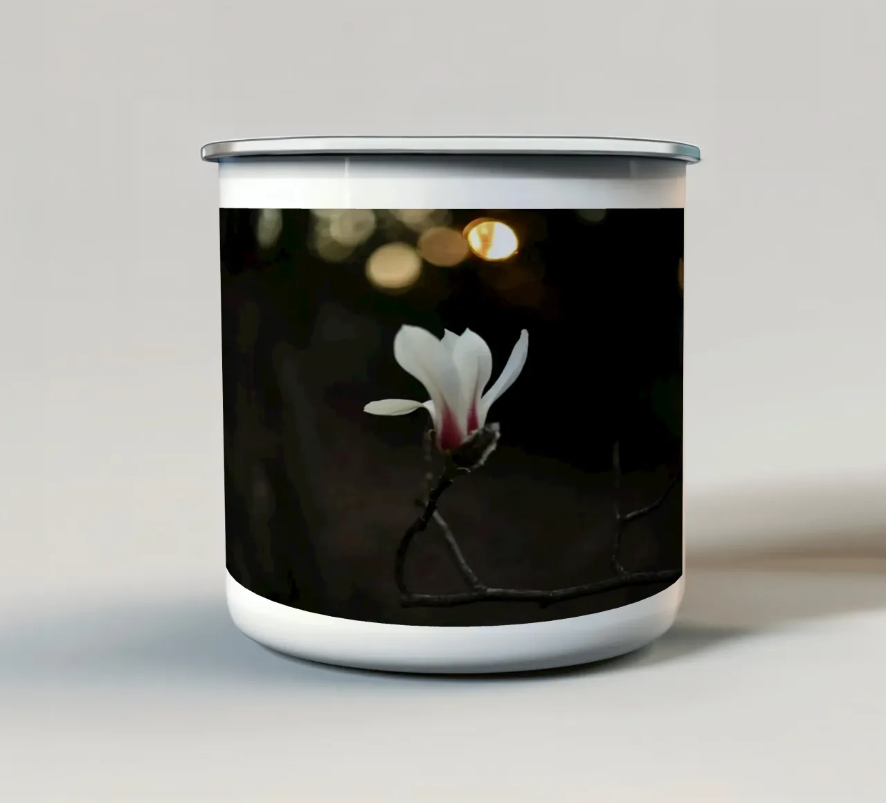 fiore di magnolia tazza in smalto da Earthly Visions